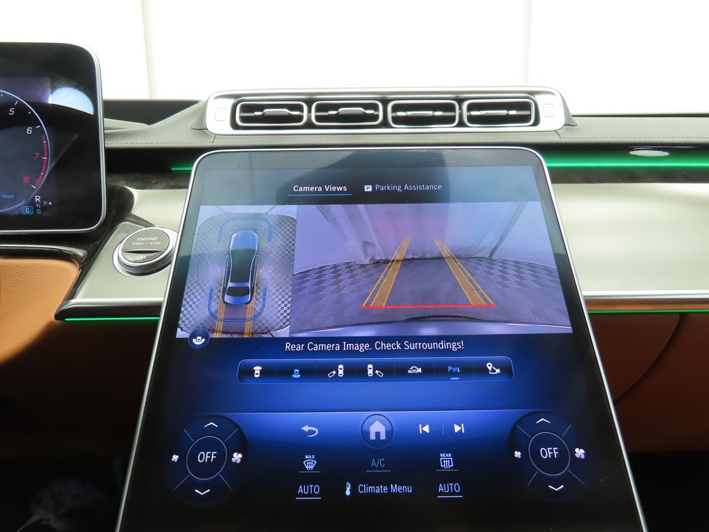 Thumbnail: 2023 Mercedes-Benz S-Class - 15