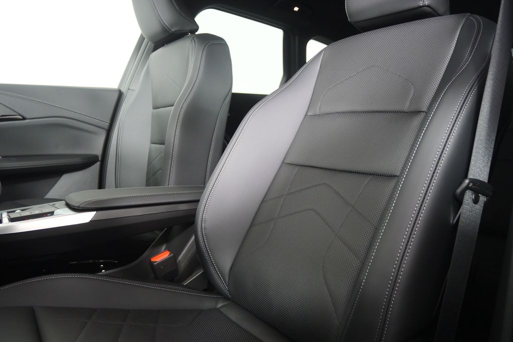 Thumbnail: 2026 BMW X1 - 10