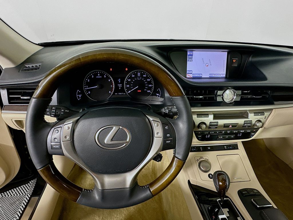 2014 Lexus ES 350 11