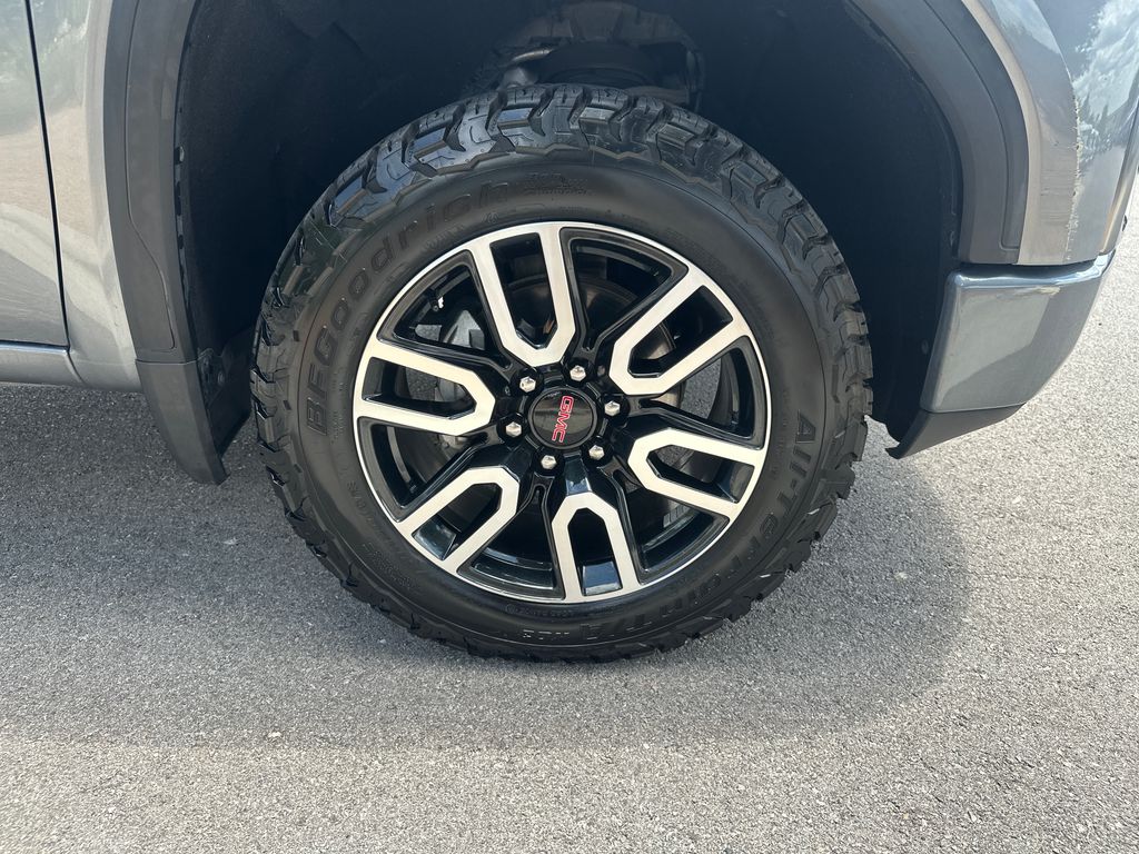 Used 2021 Gray GMC AT4 image 15