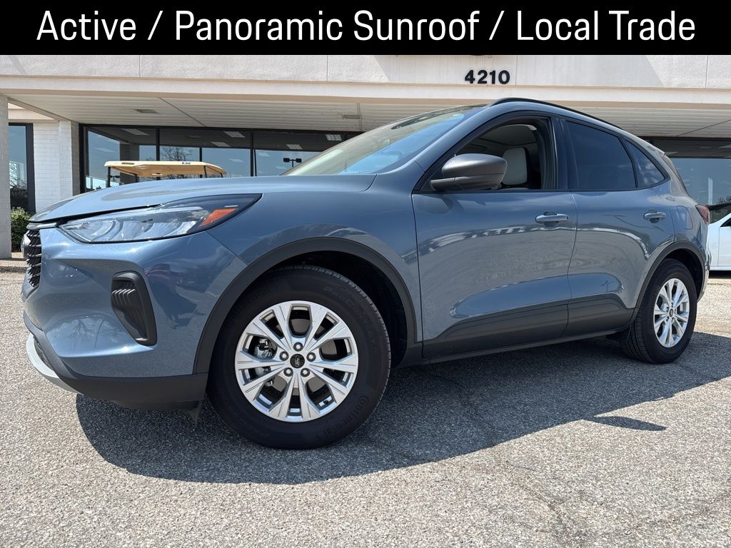 Vapor Blue 2025 Ford Escape Active FWD SUV / Crossover Front-Wheel Drive 8-Speed Automatic