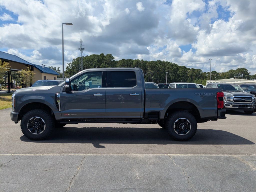 2025 Ford F-250 Super Duty Platinum