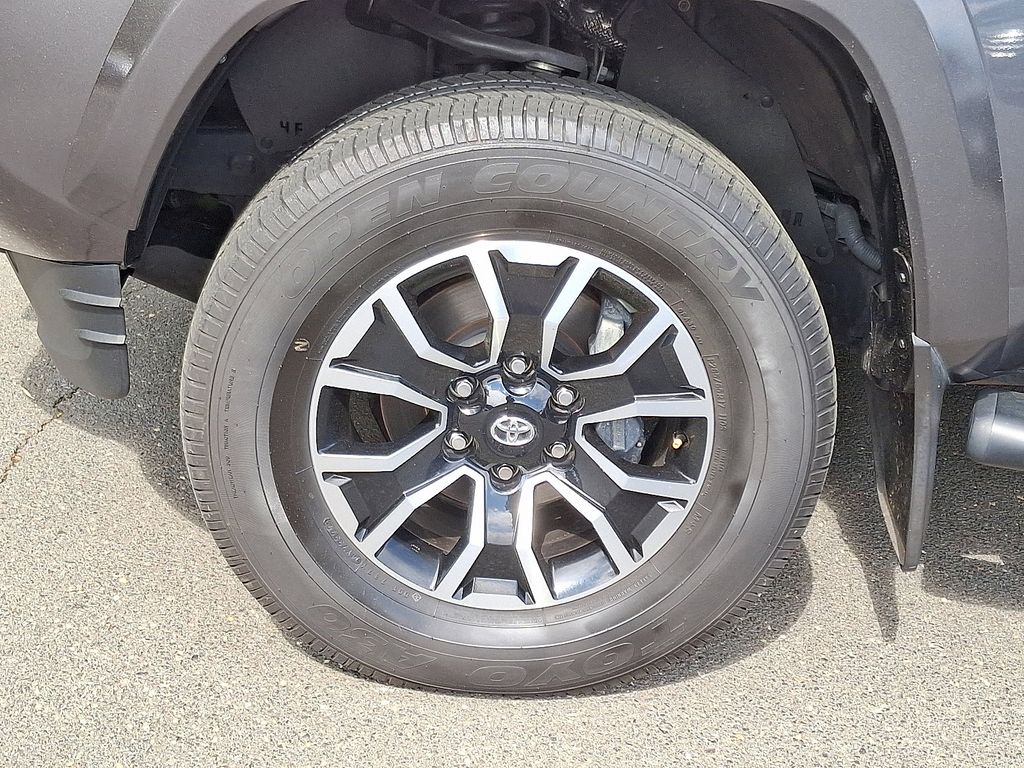 2023 Toyota Tacoma TRD Sport 8