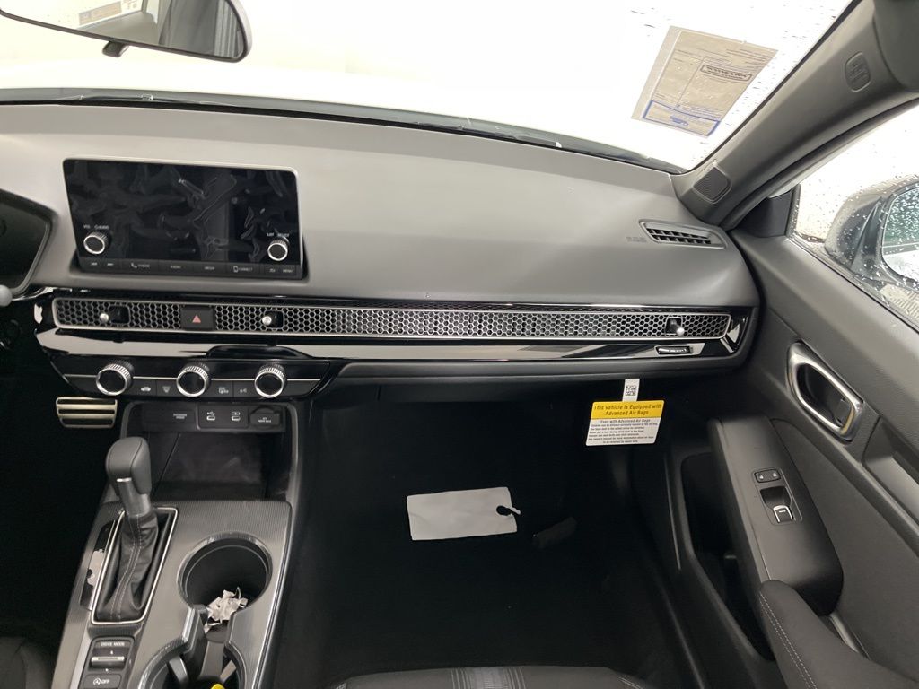 2025 Honda Civic Sport 13