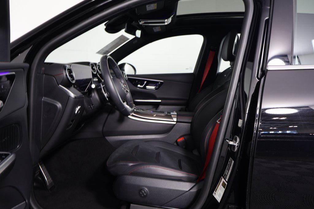 Thumbnail: 2025 Mercedes-Benz GLC - 10