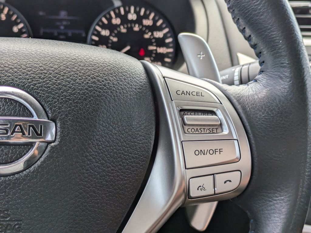 2016 Nissan Altima 2.5 SR