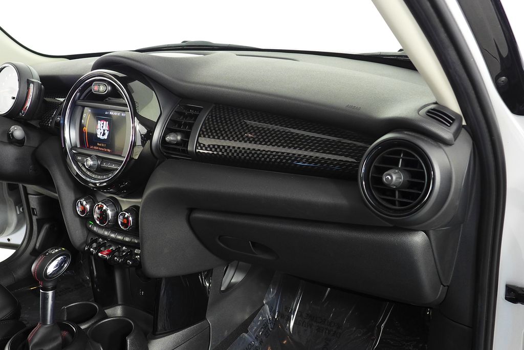 Thumbnail: 2019 MINI Cooper - 14