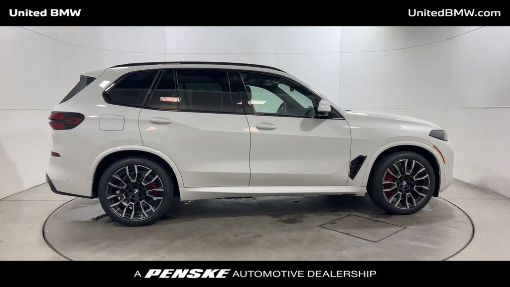 Thumbnail: 2026 BMW X5 - 9