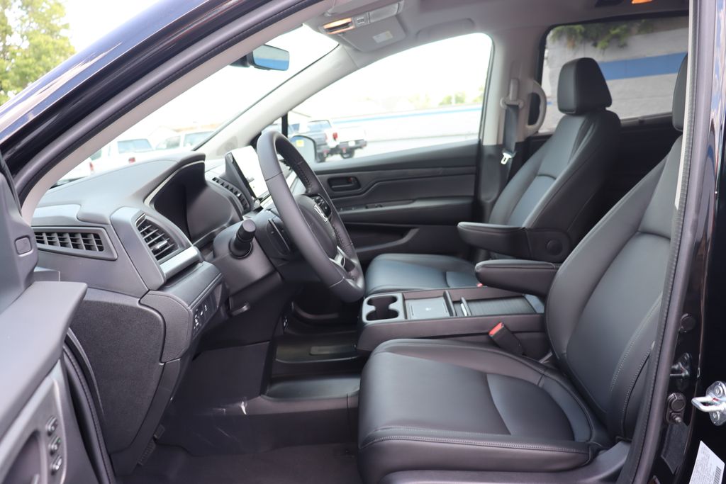 Thumbnail: 2026 Honda Odyssey - 29