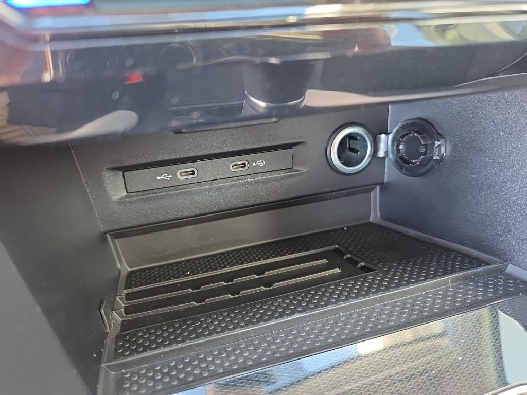 2026 Volkswagen Taos 1.5T SE Gray at Sutliff Volkswagen