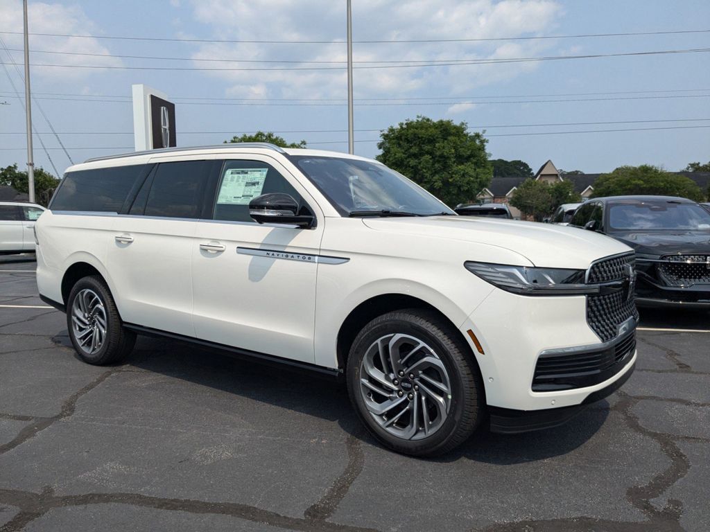 2025 Lincoln Navigator L Reserve