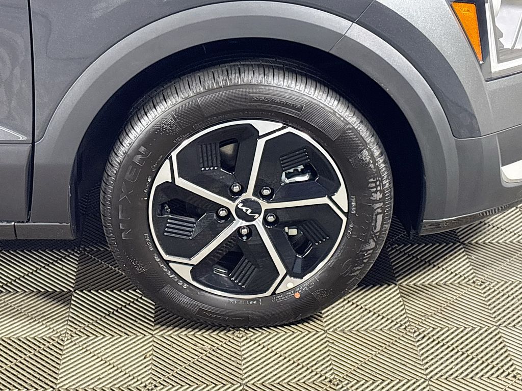 2026 Kia Niro LX