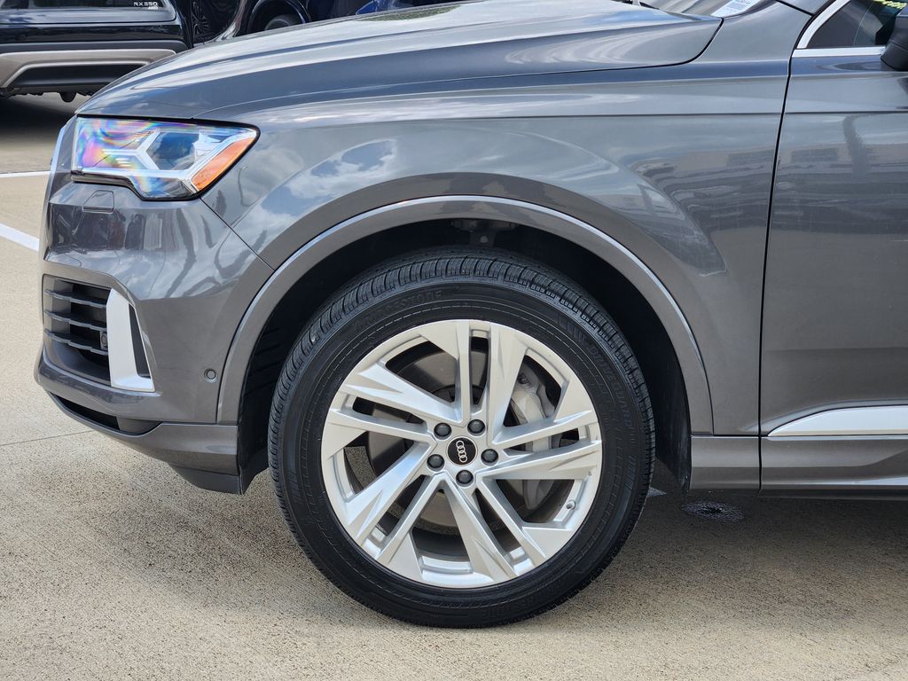 2022 Audi Q7  Gray at Ultimate Motorsports