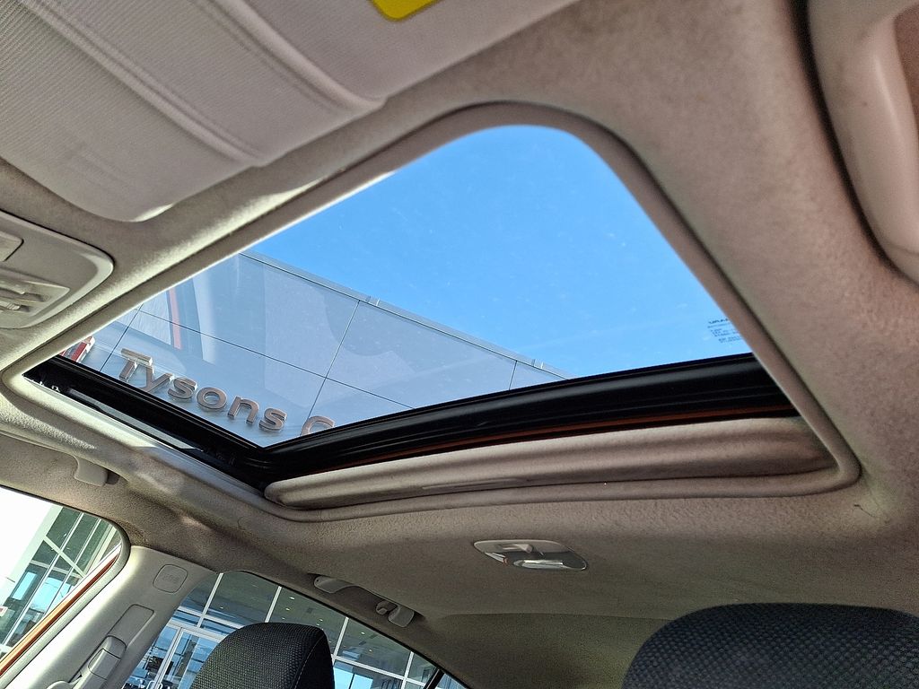 Thumbnail: 2015 Subaru XV Crosstrek - 14