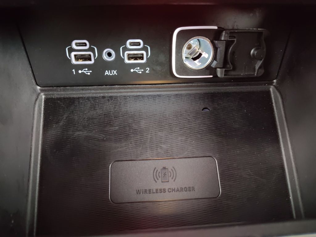 Used Car 2023 Jeep Grand Cherokee  Altitude For Sale Under $30,000 In Austin, Texas