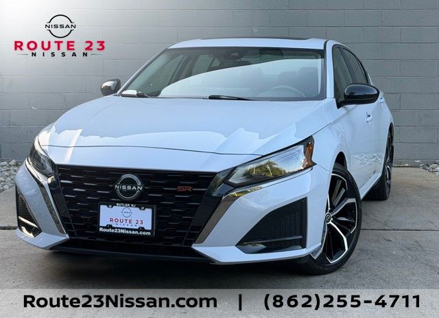 Gray Sky Pearl 2024 Nissan Altima Sedan Front-Wheel Drive Continuously Variable Transmission