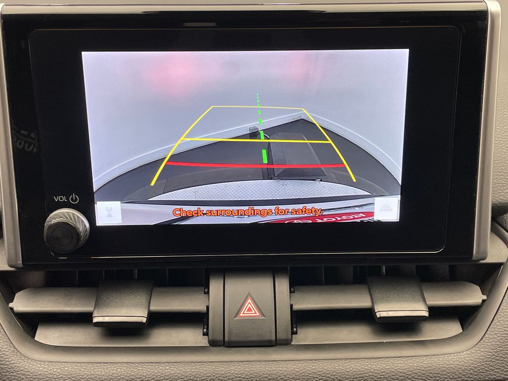 2023 Toyota RAV4 XLE 26