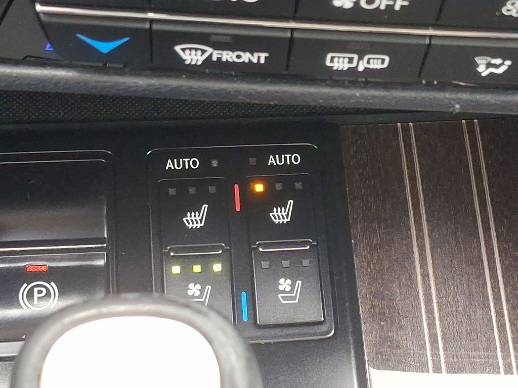 2017 Lexus RX Hybrid 450h 26