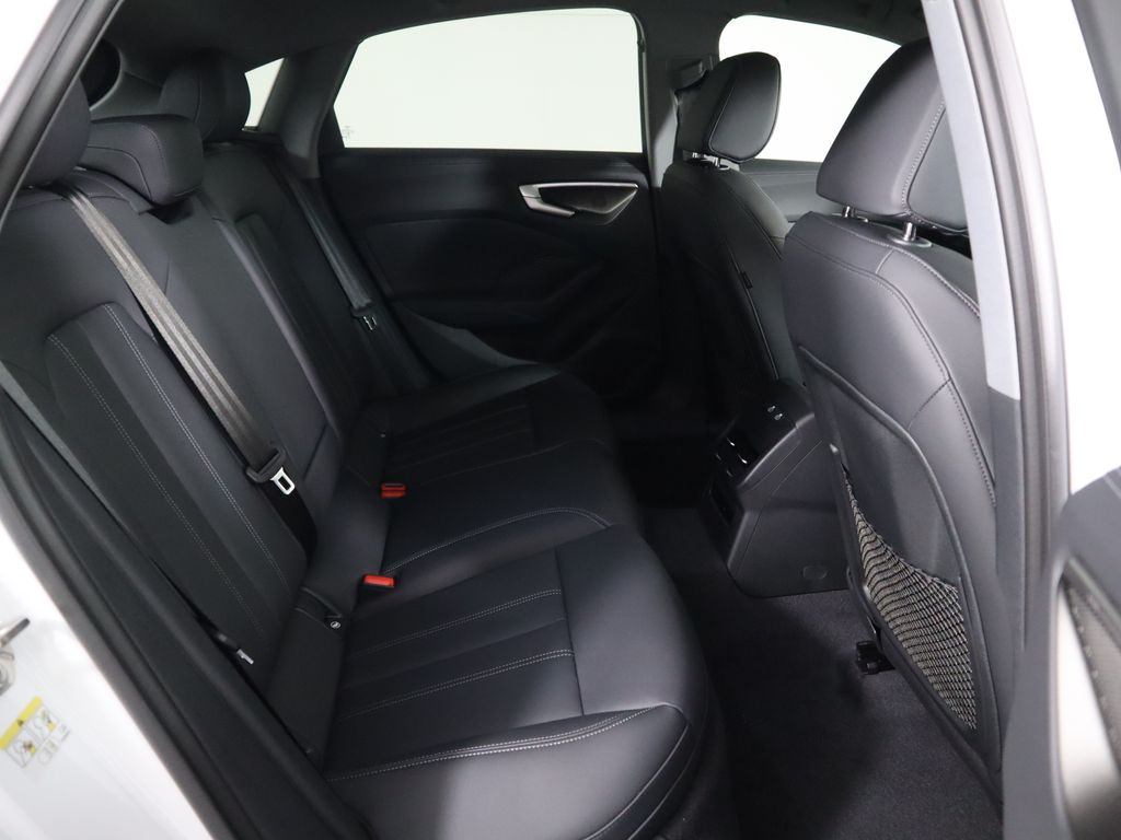 Thumbnail: 2025 Audi A5 - 25