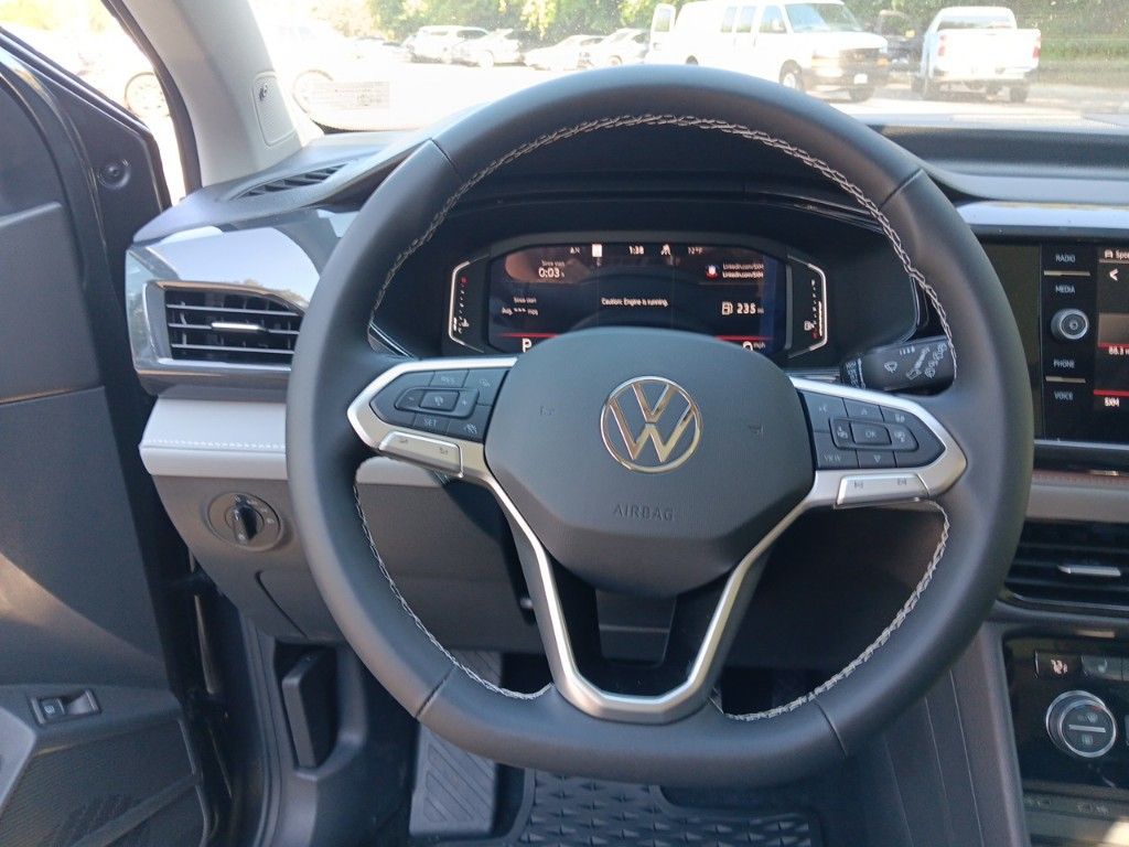 2024 Volkswagen Taos 1.5T SEL 14