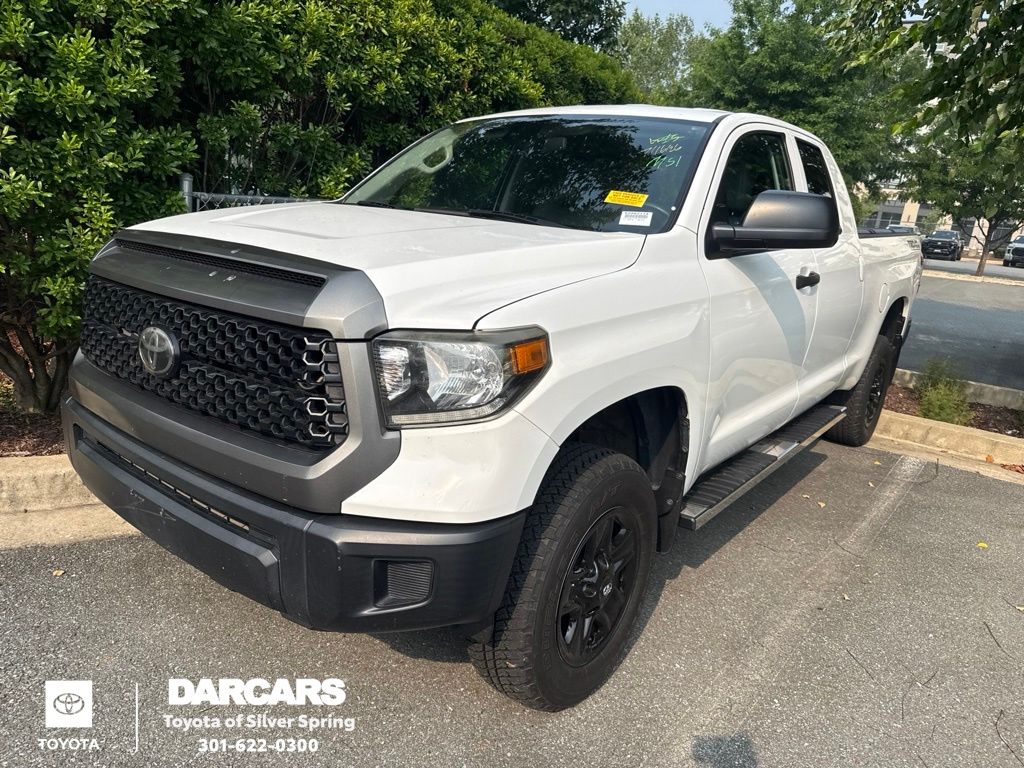 Super White 2019 Toyota Tundra Pickup Truck Four-Wheel Drive 6-Speed Automatic