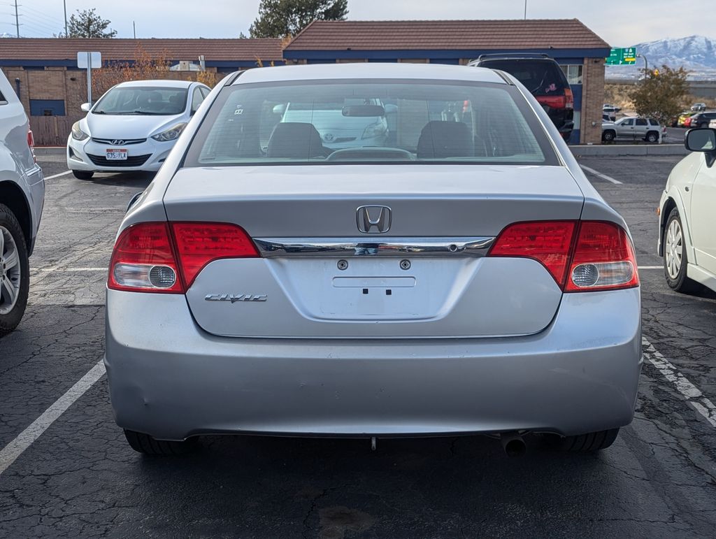 2010 Honda Civic VP 4