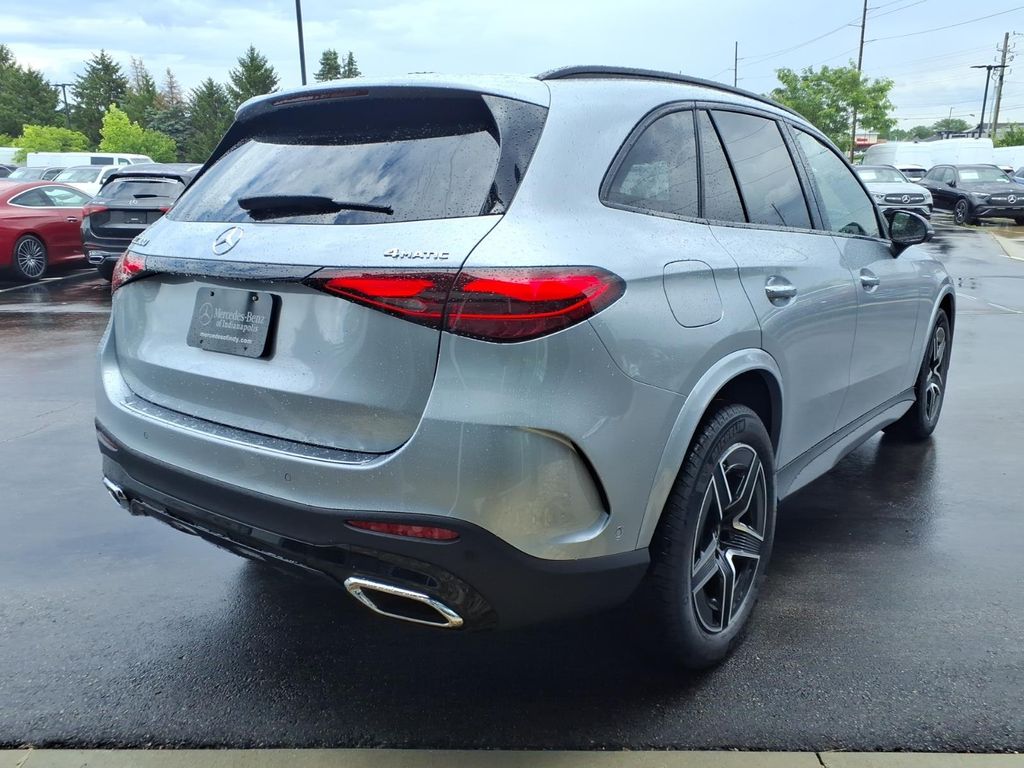 New 2026 Cirrus Silver Metallic Mercedes-Benz GLC 300 image 6