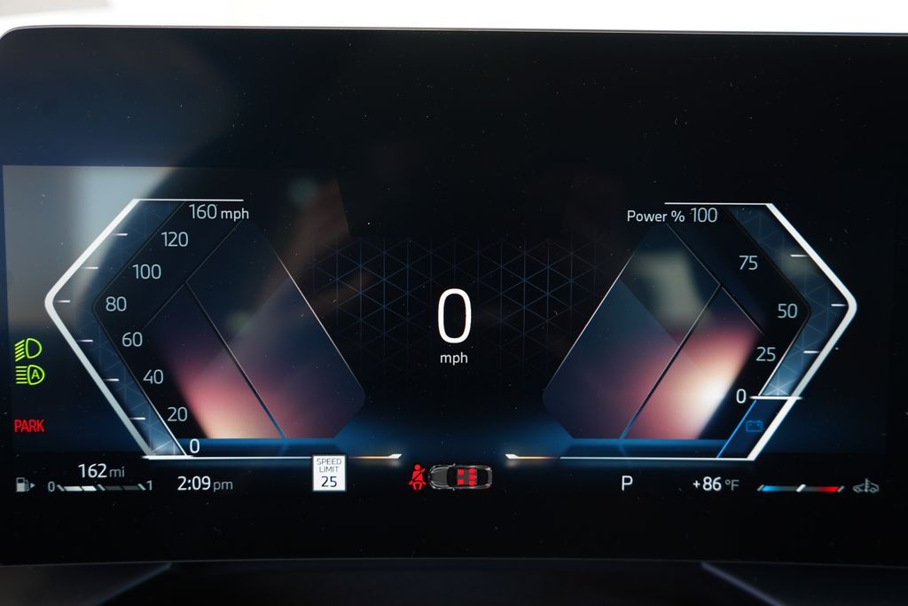 Thumbnail: 2026 BMW 2 Series - 16