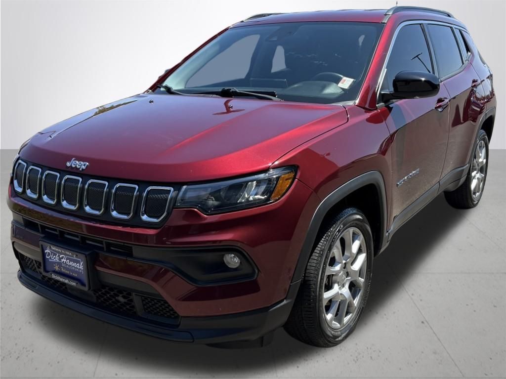 2022 Jeep Compass Latitude Lux