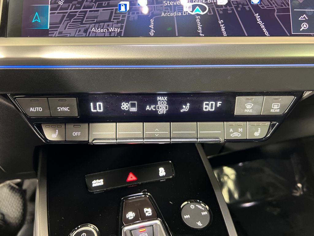 Thumbnail: 2023 Audi Q4 e-tron - 22