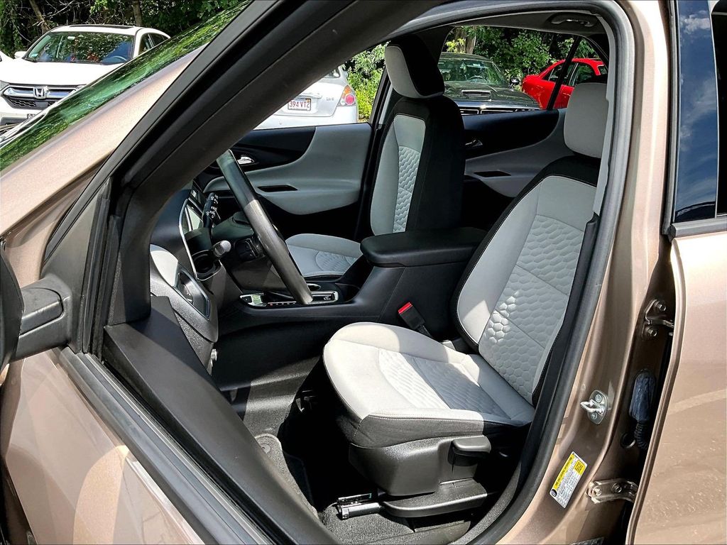 2018 Chevrolet Equinox — photo 10