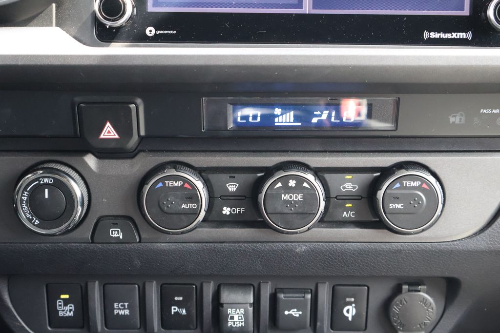 2022 Toyota Tacoma TRD Sport 17