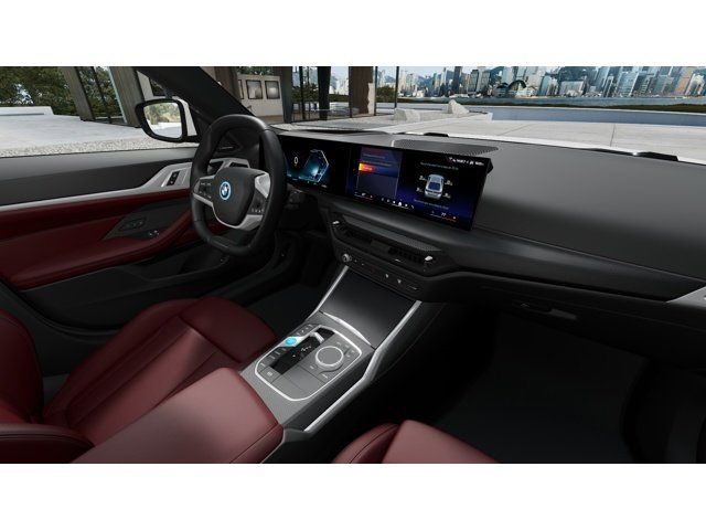 Thumbnail: 2025 BMW i4 - 14