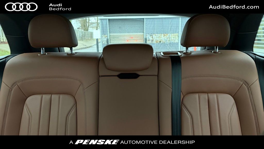 Thumbnail: 2021 Audi Q5 - 6