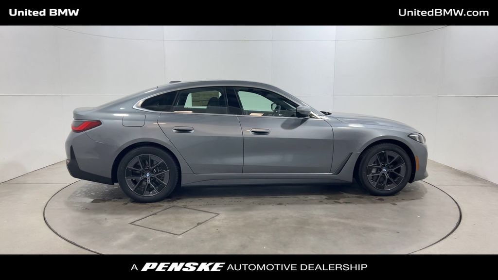 2025 BMW i4 eDrive40 9