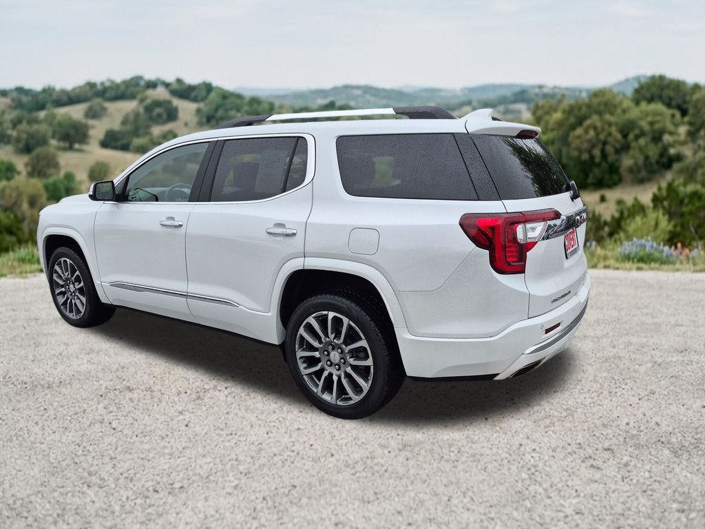 Used Car 2022 Gmc Acadia  Tnf26 For Sale Under $40,000 In Austin, Texas