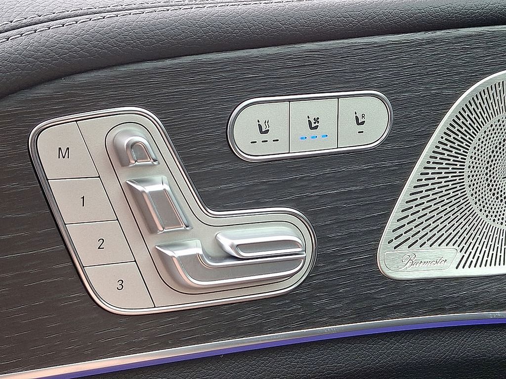 Thumbnail: 2025 Mercedes-Benz GLE - 18