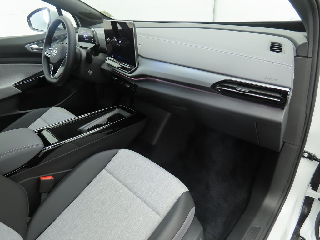 Thumbnail: 2025 Volkswagen ID.4 - 18