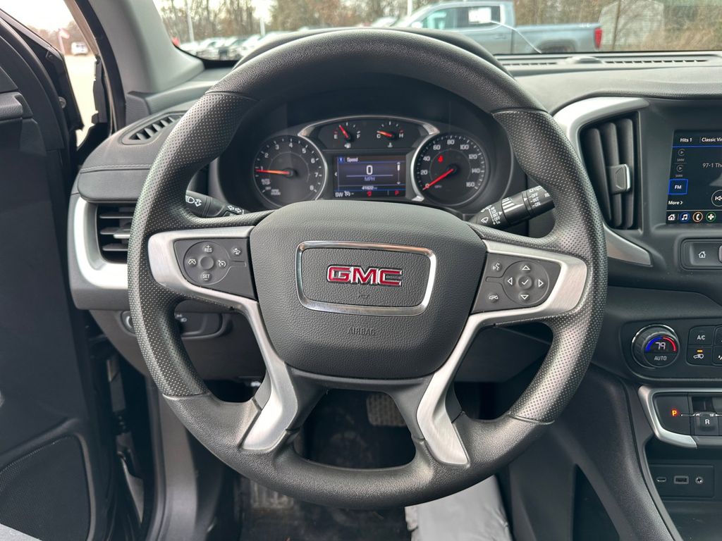 2022 GMC Terrain SLE 11