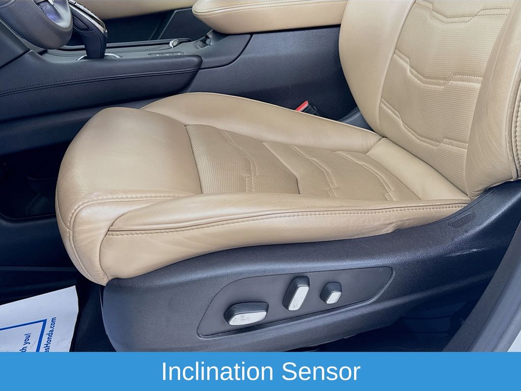 Used Car 2018 Cadillac Xt5  Platinum For Sale Under $25,000 In San Antonio, Texas