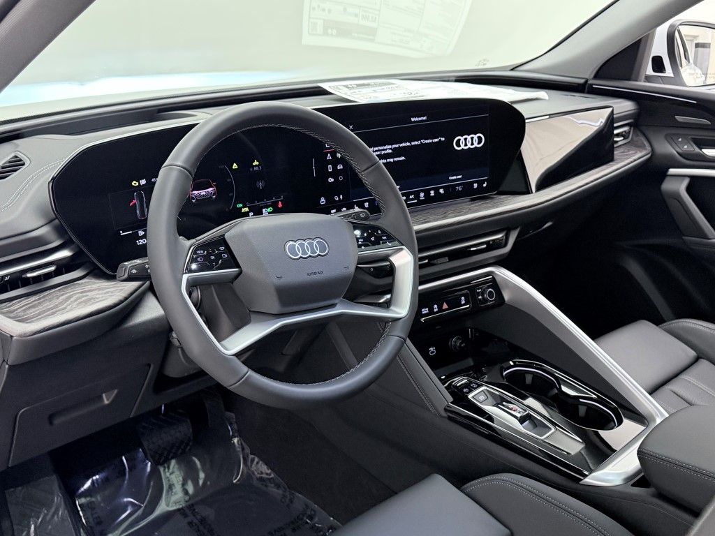 Thumbnail: 2025 Audi Q5 - 27