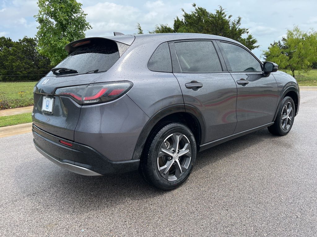 2023 Honda HR-V EX-L 4