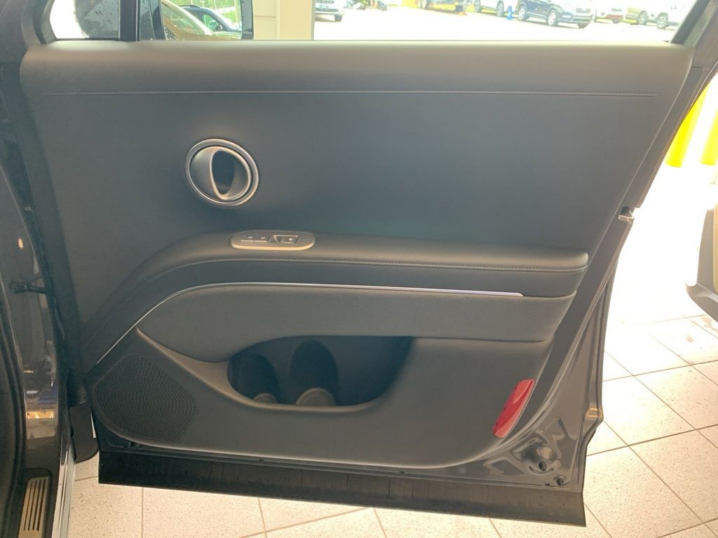 New 2026 Gray Hyundai Calligraphy image 25