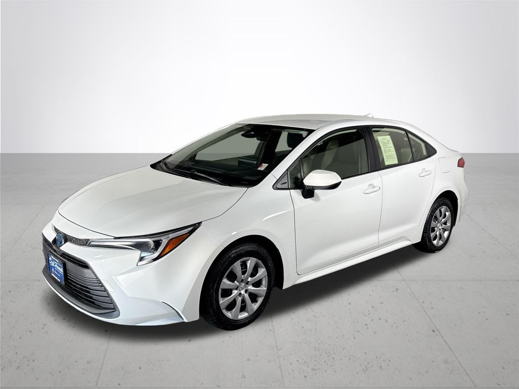 2024 Toyota Corolla Hybrid LE