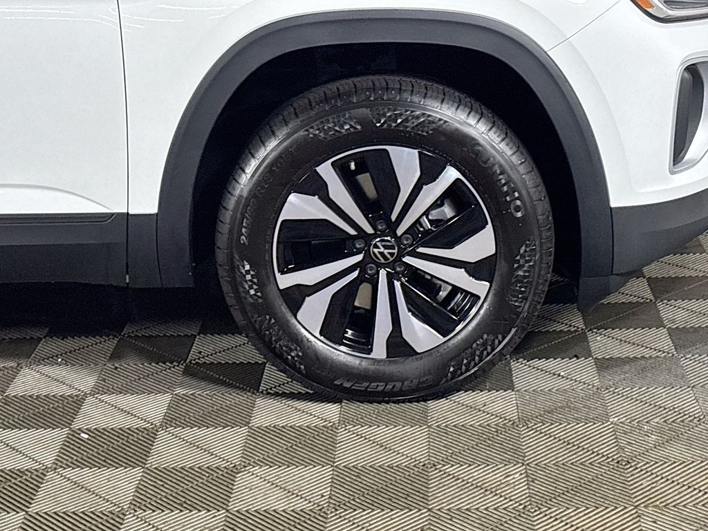 2025 Volkswagen Atlas 2.0T SE