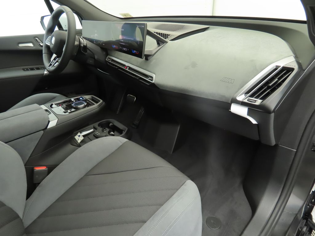 Thumbnail: 2026 BMW iX - 18