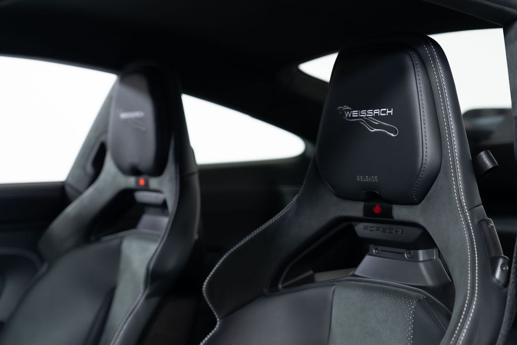 Porsche 2025 911 GT3