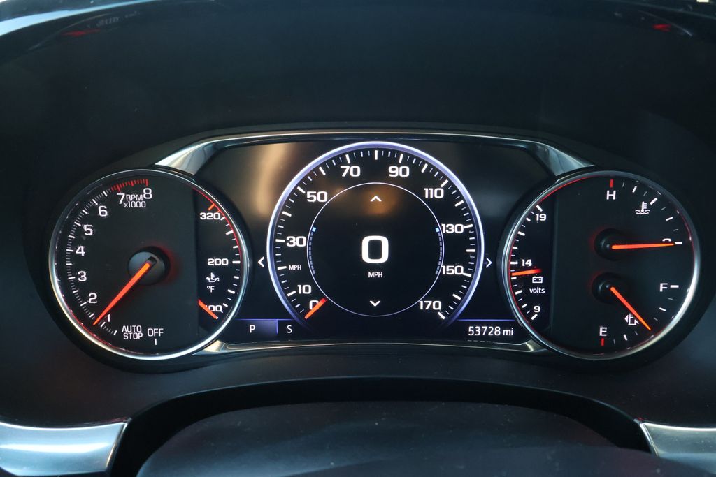 Thumbnail: 2023 Chevrolet Traverse - 16