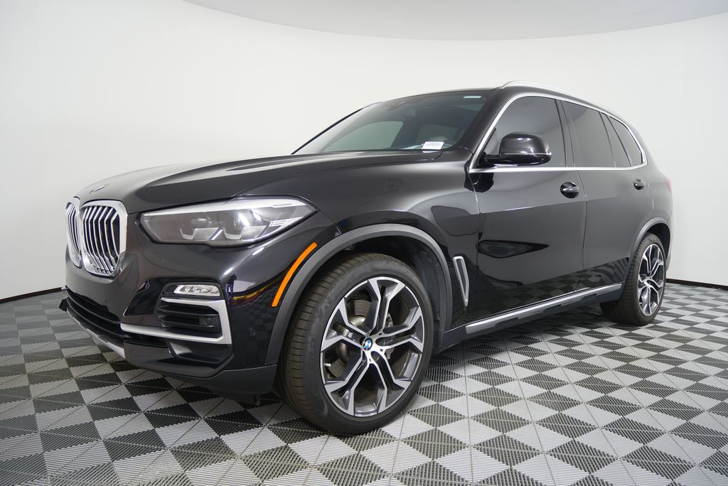Thumbnail: 2020 BMW X5 - 8