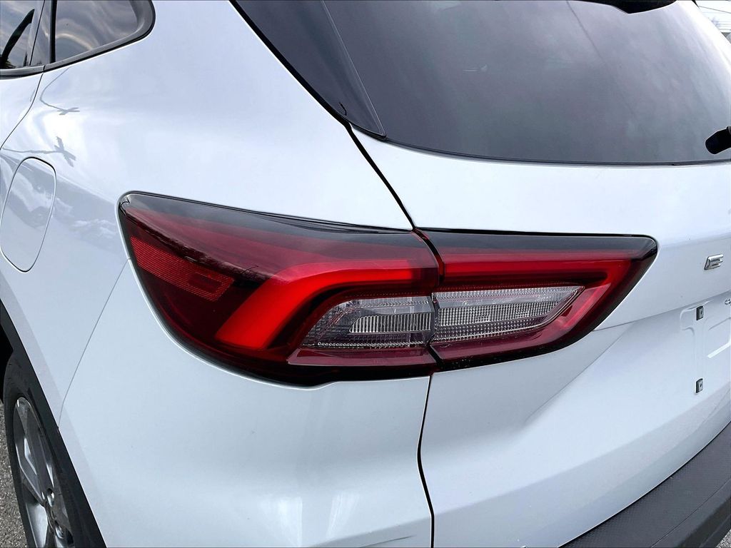 2025 Ford Escape — photo 29
